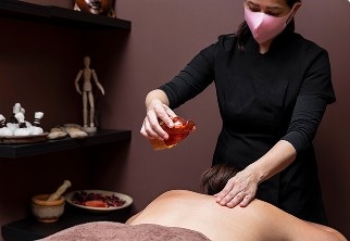 Therapist preparing treatment